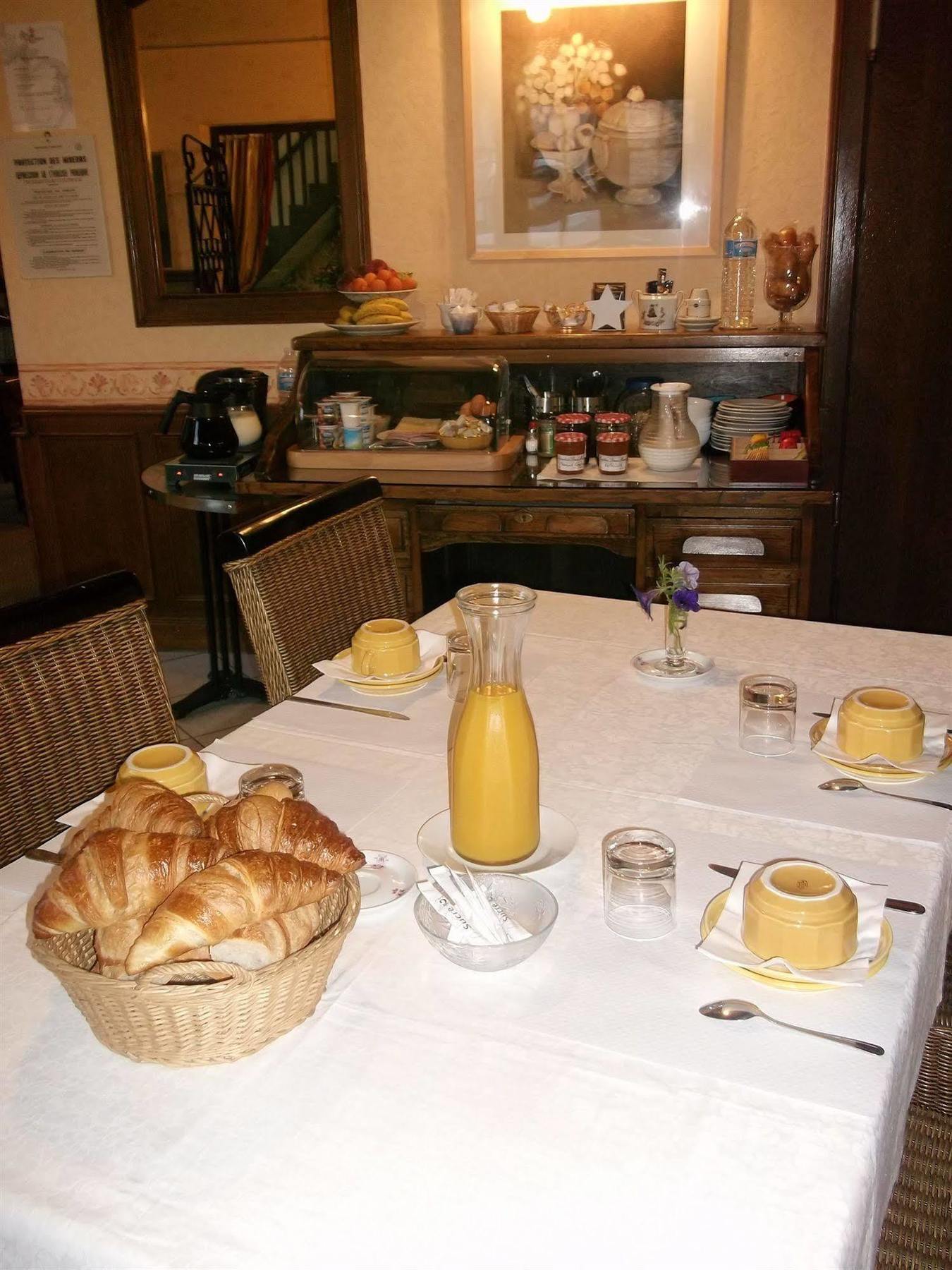 Le Relais Des Templiers Hotel Beaugency Exterior foto