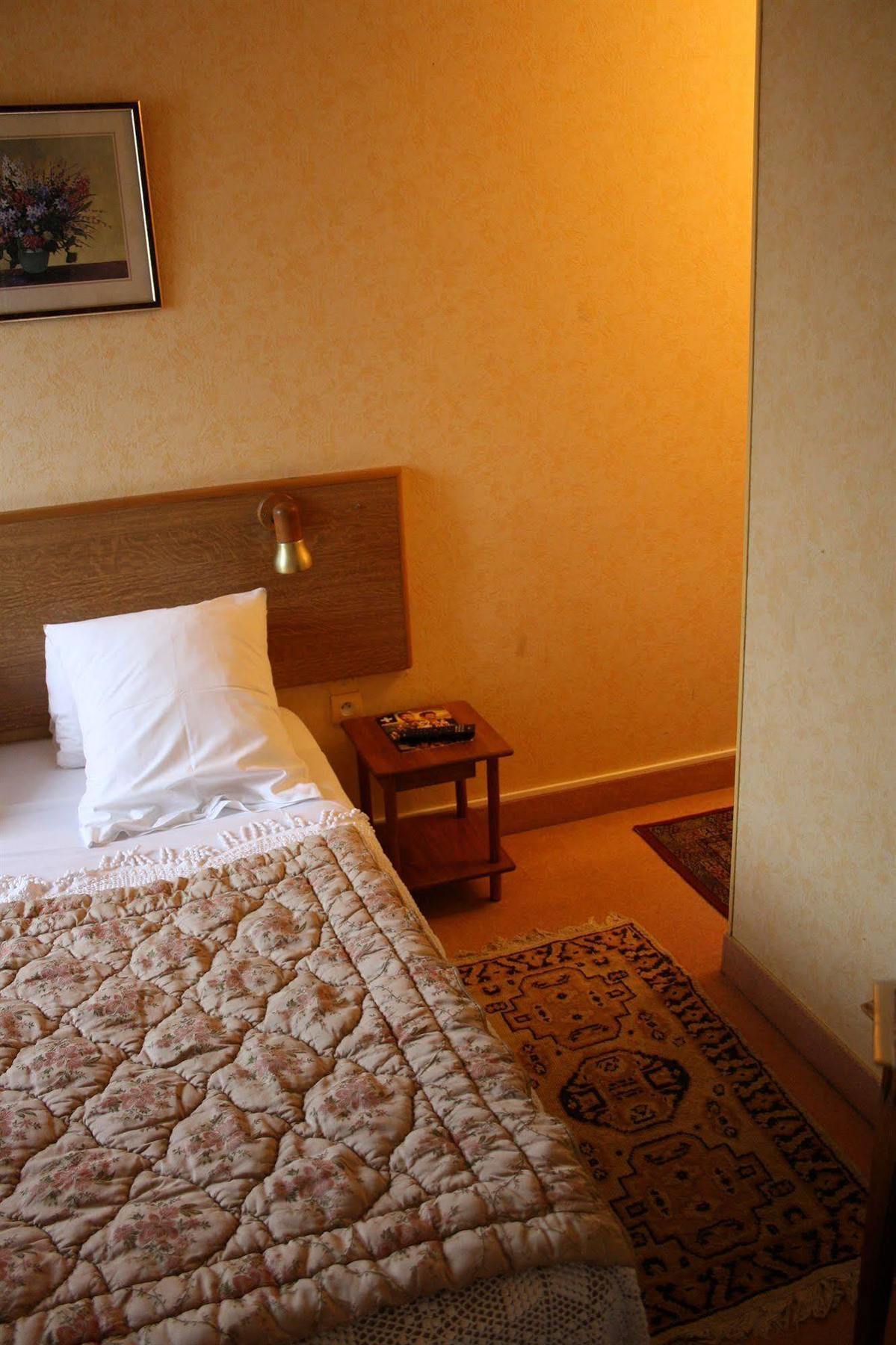 Le Relais Des Templiers Hotel Beaugency Exterior foto